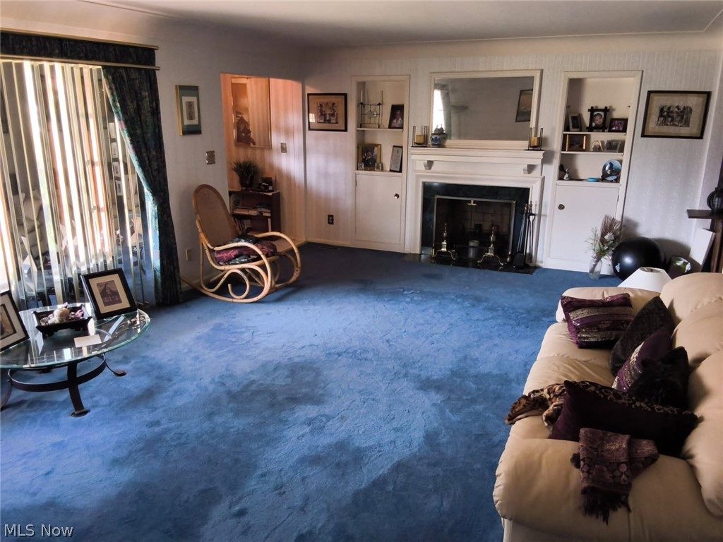 16026 Cleviden Road East Cleveland, OH 44112 - Photo 2 of 16 Gallery Image 2