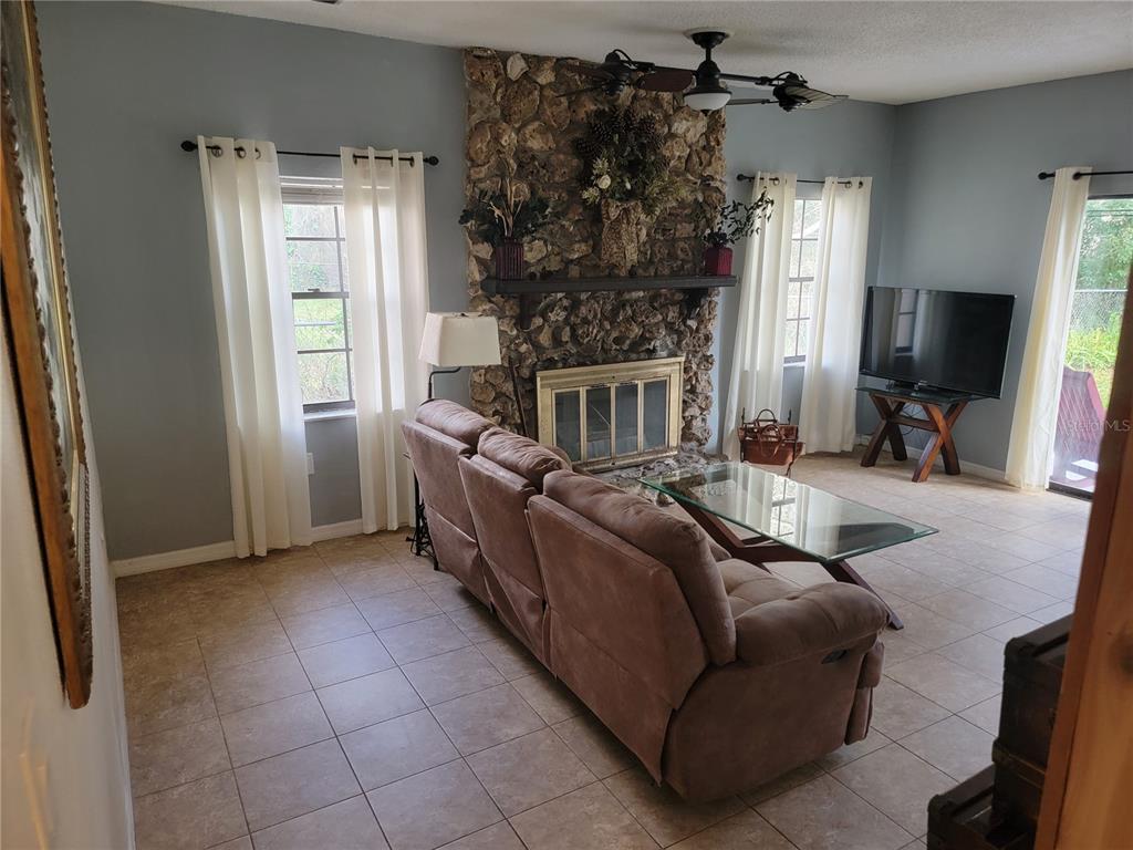 165 Franklin Road Lake Mary, FL 32746 - Photo 17 of 39 Gallery Image 17