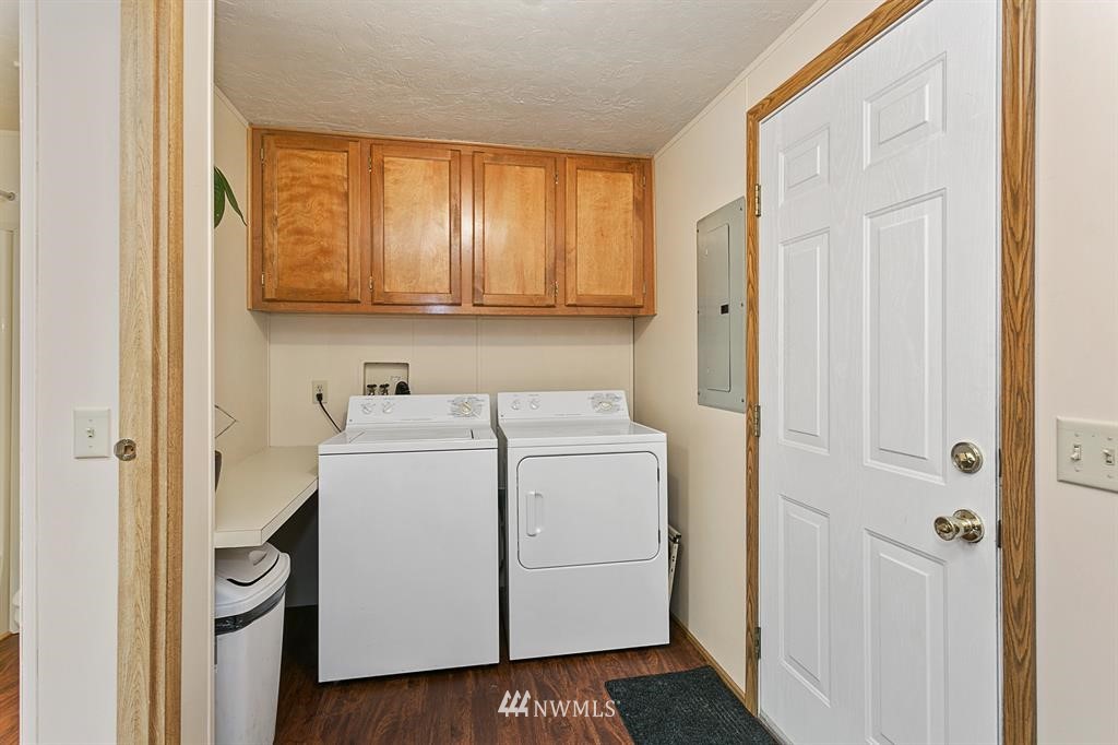 12523 Northeast 199th Street Bothell, WA 98011 - Photo 16 of 19 Gallery Image 16