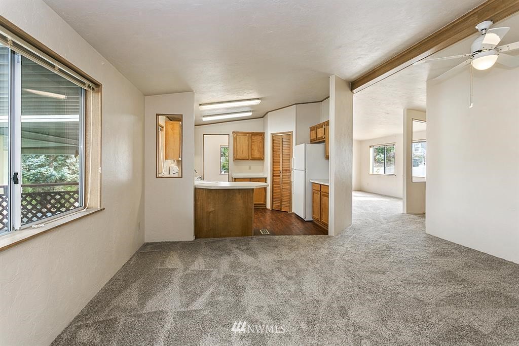12523 Northeast 199th Street Bothell, WA 98011 - Photo 7 of 19 Gallery Image 7