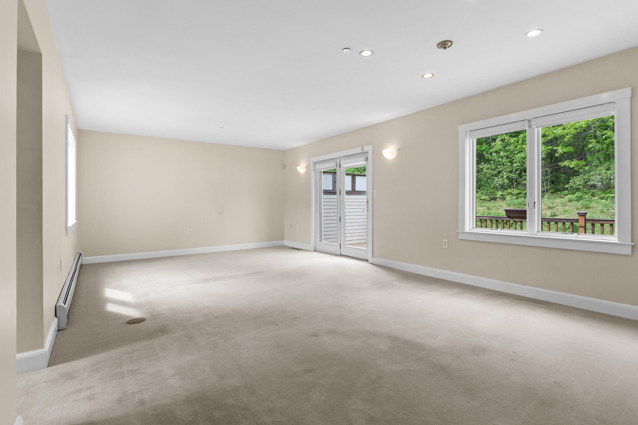 20 Springbrook Drive, Unit C Belfast, ME 04915 - Photo 8 of 40 LR/DR