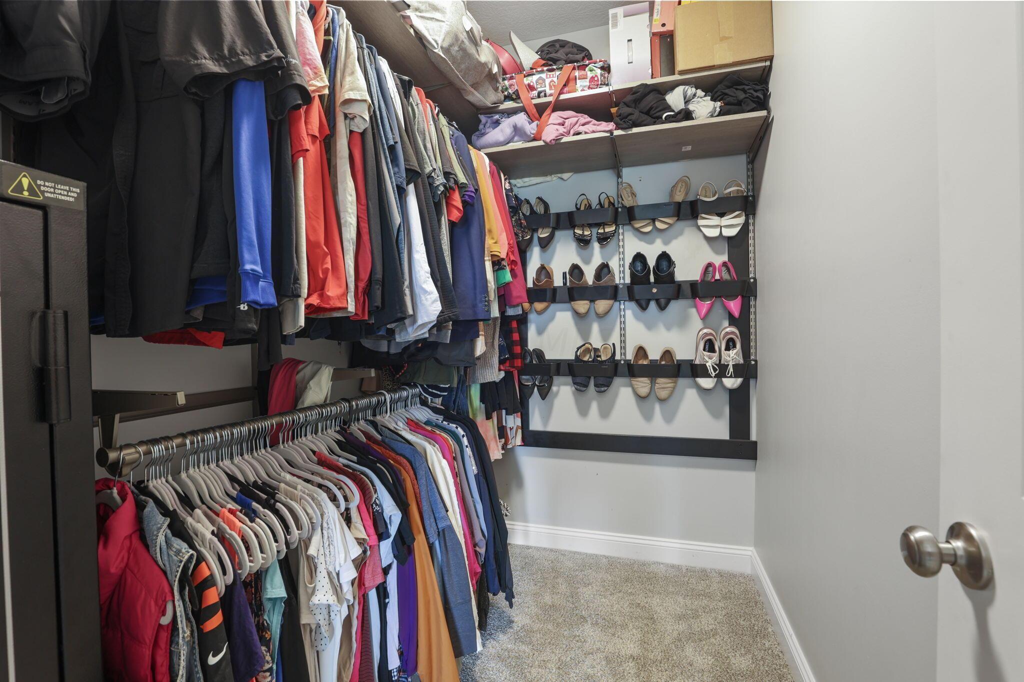 9559 Walnut Dowler Road Logan, OH 43138 - Photo 31 of 69 MBR Walk-In Closet