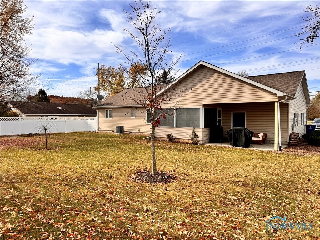 305 Townline Road Bryan, OH 43506 - Photo 2 of 25 Gallery Image 2