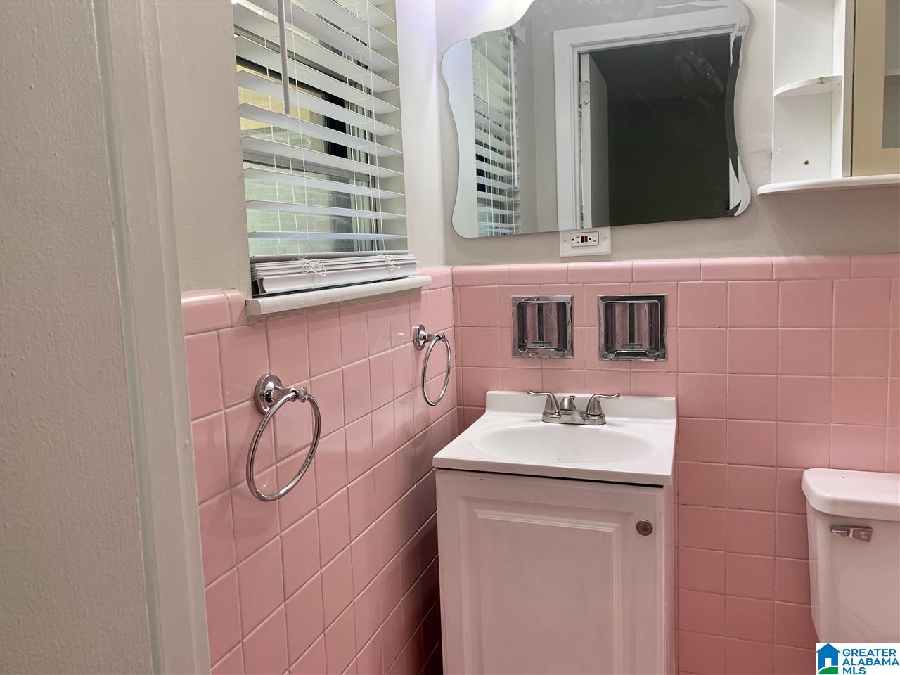 645 Gravlee Lane Birmingham, AL 35206 - Photo 17 of 23