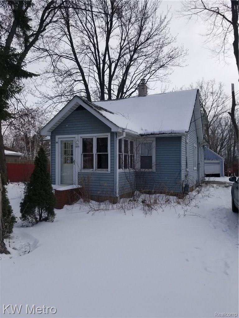 395 West Kennett Road Pontiac, MI 48340 - Photo 1 of 9 20180309_150816.jpg