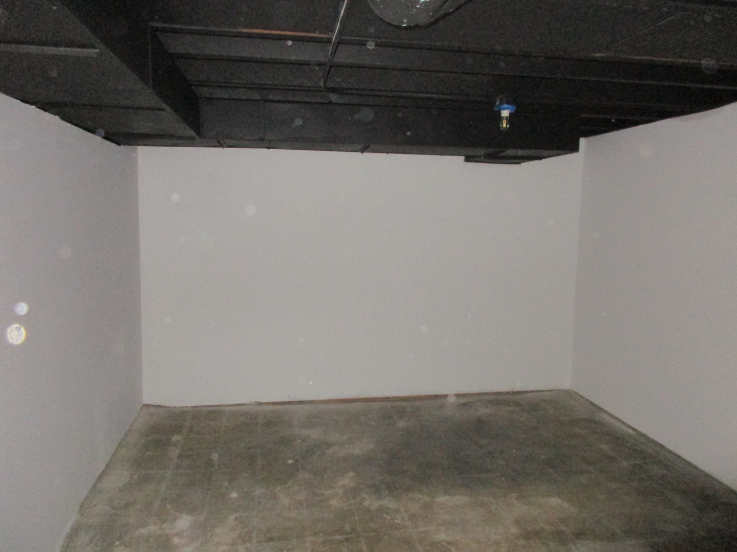 369 South Chicago Avenue Kankakee, IL 60901 - Photo 33 of 40 a view of small space