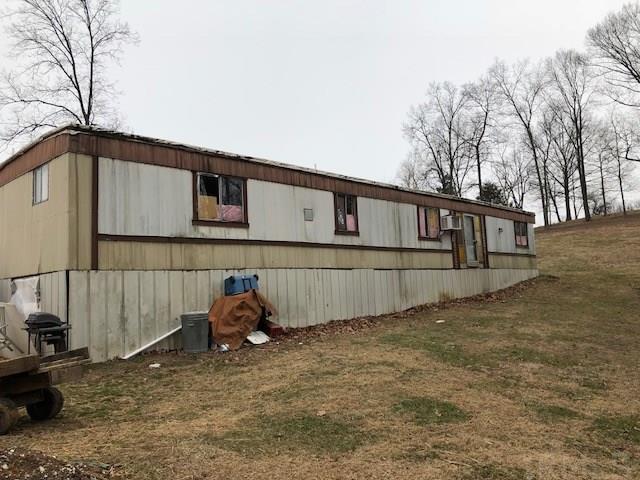 2118 Old Farm Road Bedford, IN 47421 - Photo 10 of 15