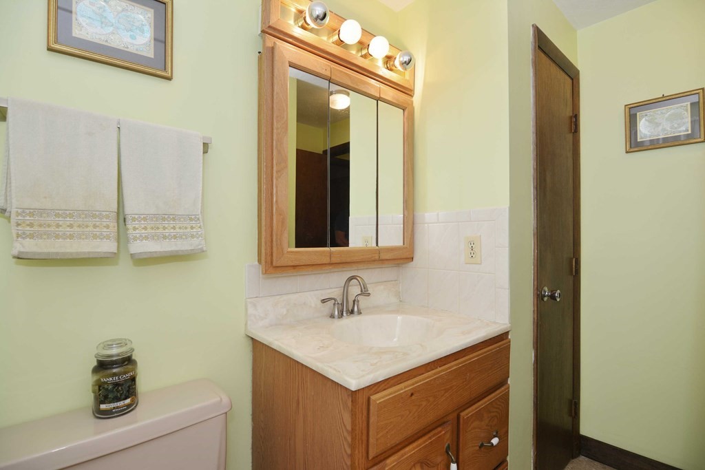 49 Lupine Road, Unit 1 Andover, MA 01810 - Photo 18 of 29 Gallery Image 18