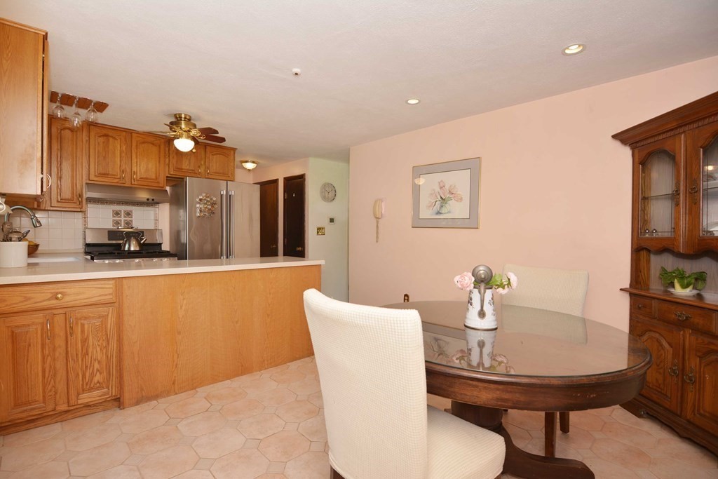49 Lupine Road, Unit 1 Andover, MA 01810 - Photo 7 of 29 Gallery Image 7