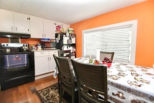 $60,000 | 3105 M Street Southeast, Unit 33, Auburn, WA 98002