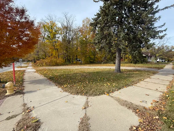 $212,500 | 980 Lincoln Avenue, Holland, MI 49423