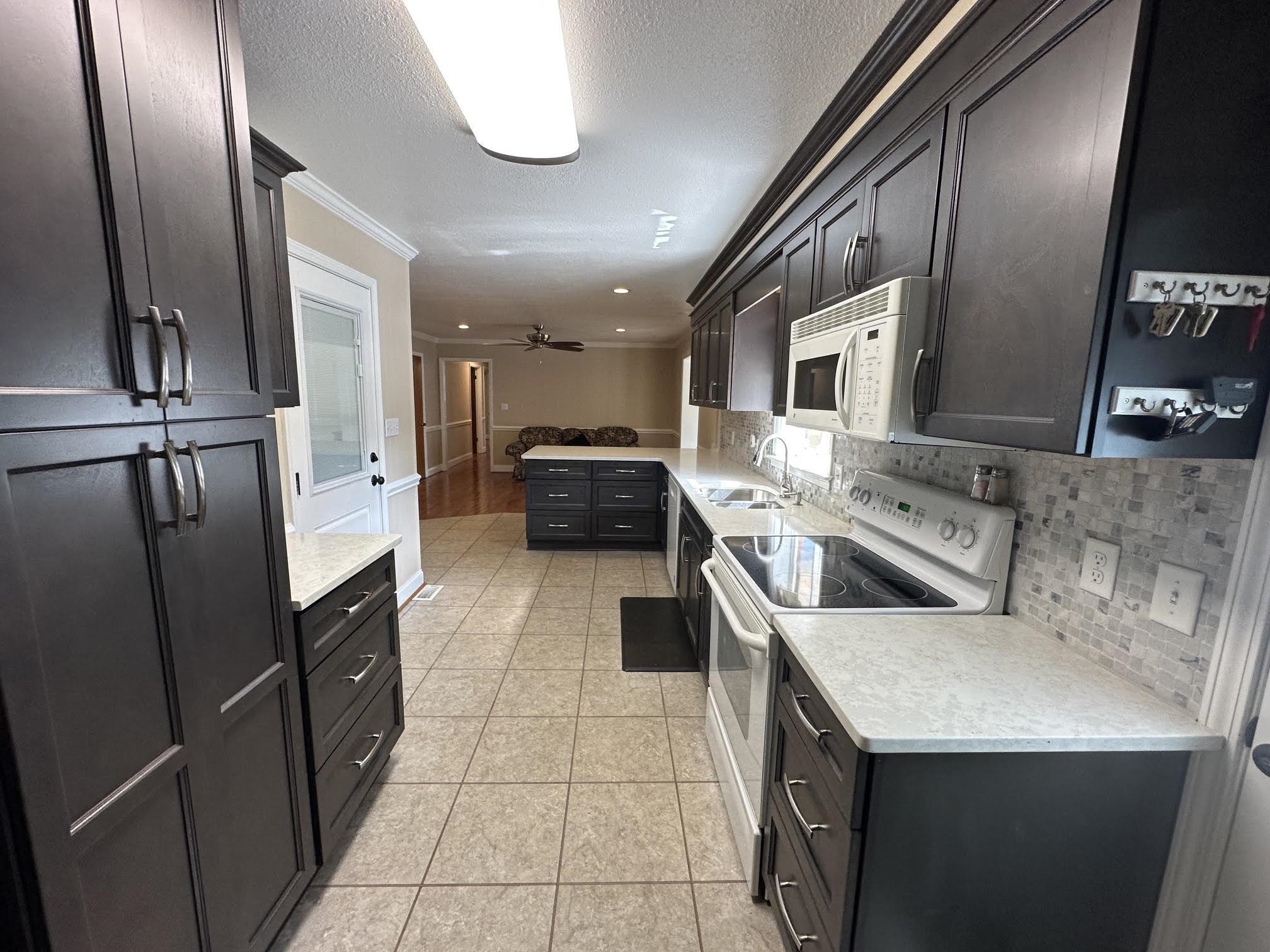 223 Blalock Road Boiling Springs, SC 29316 - Photo 10 of 40