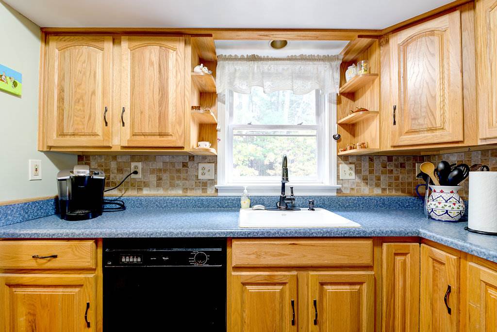 7 Shoal Creek Road Hudson, NH 03051 - Photo 12 of 33 Gallery Image 12