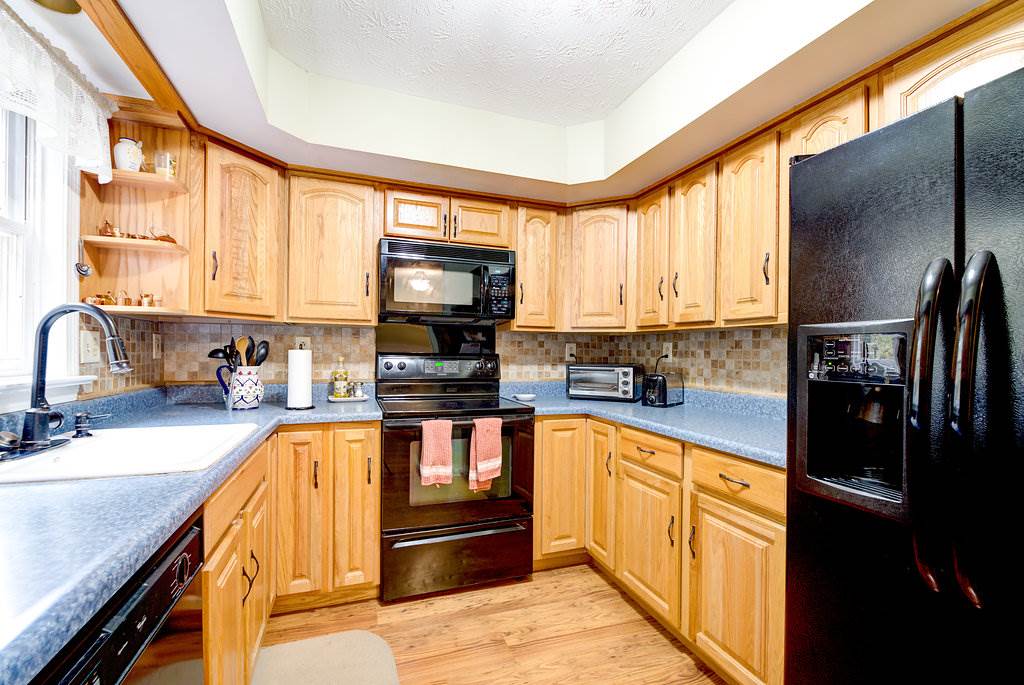 7 Shoal Creek Road Hudson, NH 03051 - Photo 13 of 33 Gallery Image 13