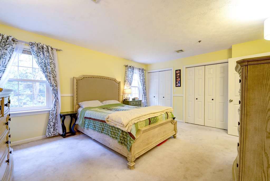 7 Shoal Creek Road Hudson, NH 03051 - Photo 18 of 33 Gallery Image 18