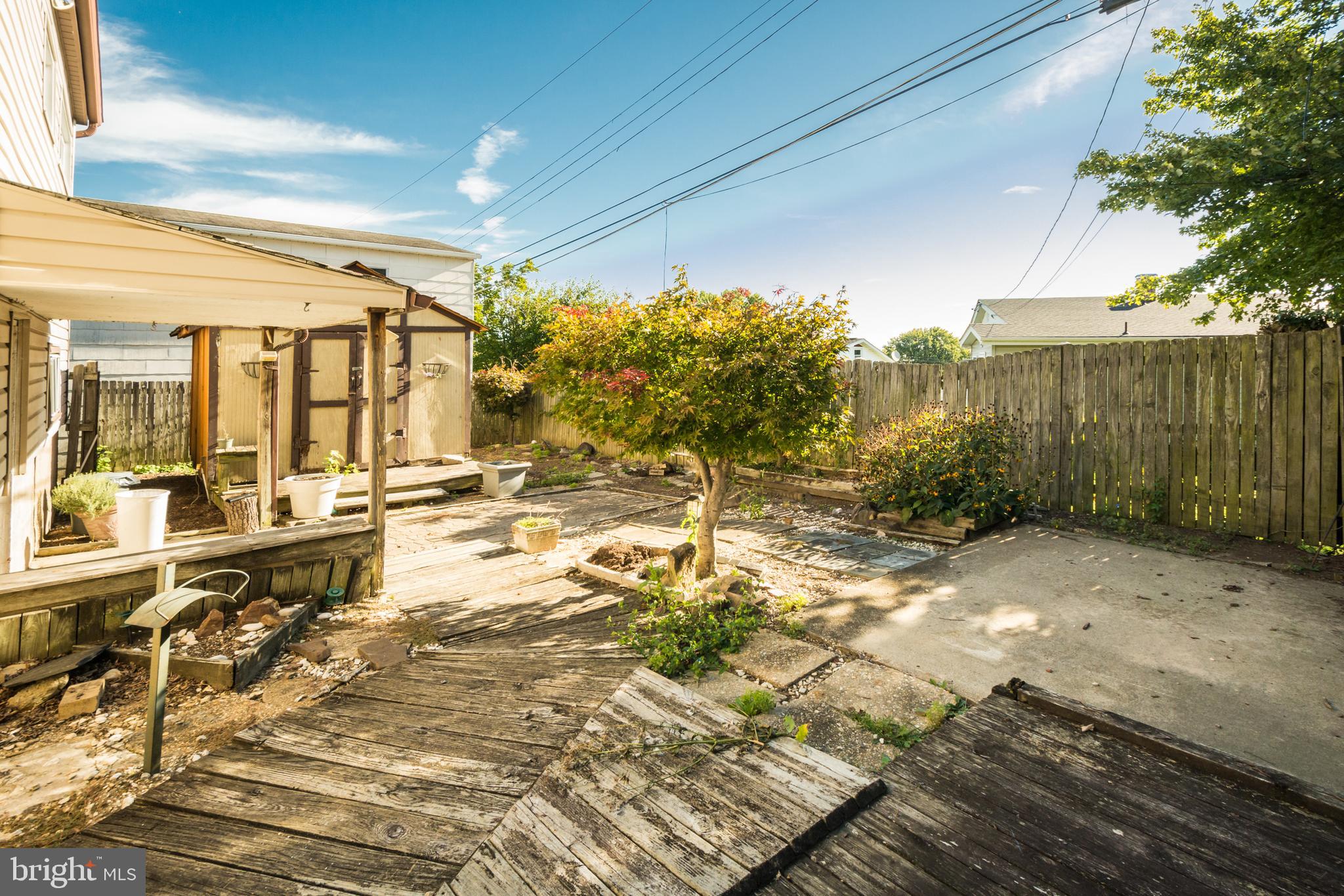 15 Compass Road Middle River, MD 21220 - Photo 33 of 40 Rear Yard