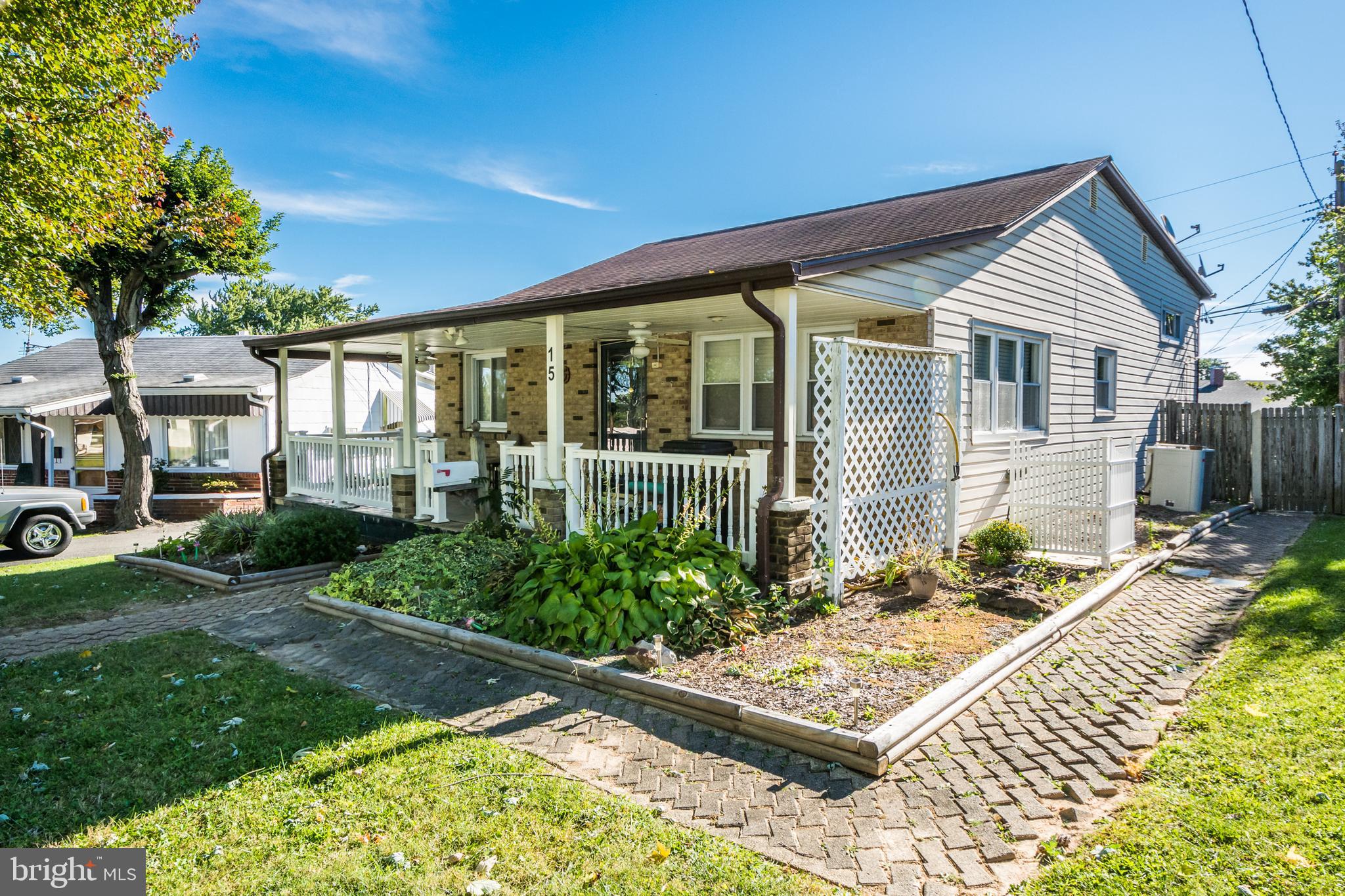 15 Compass Road Middle River, MD 21220 - Photo 37 of 40 Front