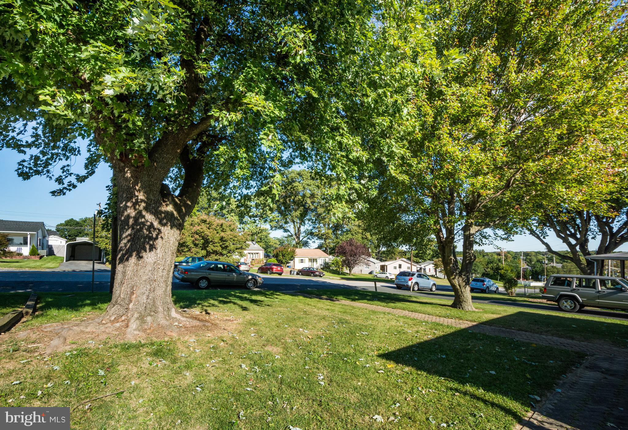 15 Compass Road Middle River, MD 21220 - Photo 38 of 40 Front Yard