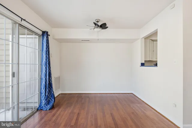 $330,000 | 13825 King Frederick Way, Unit 707, Upper Marlboro, MD 20772