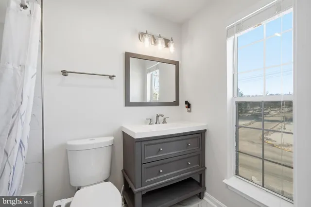 $330,000 | 13825 King Frederick Way, Unit 707, Upper Marlboro, MD 20772