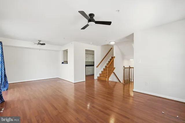 $330,000 | 13825 King Frederick Way, Unit 707, Upper Marlboro, MD 20772