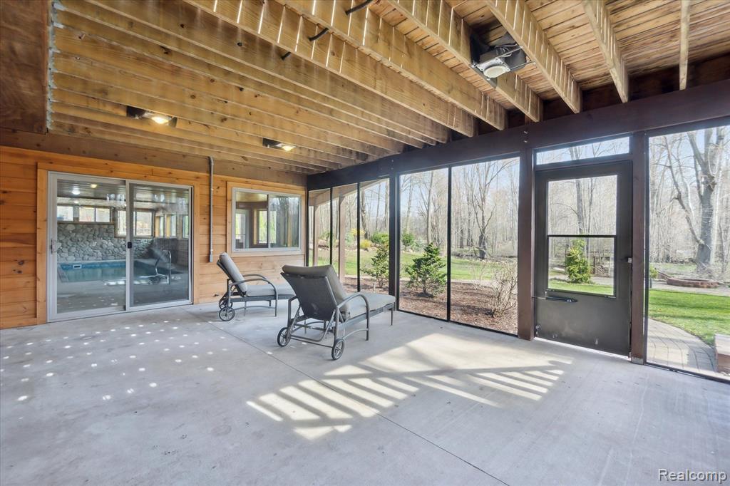 11570 Silver Lake Road Byron, MI 48418 - Photo 44 of 67