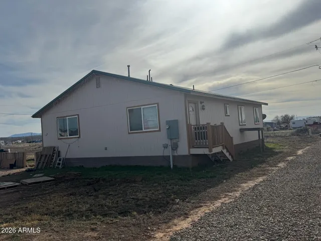 $200,000 | 149 West Baja Road, Paulden, AZ 86334