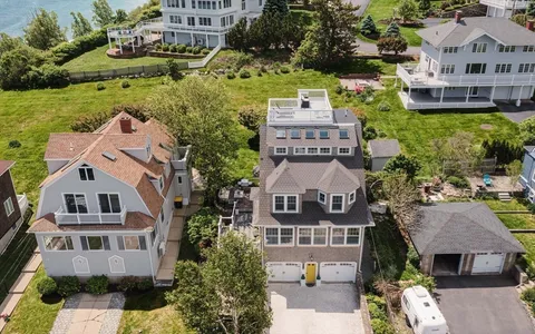 $1,699,000 | 46 Holbrook Avenue, Hull, MA 02045