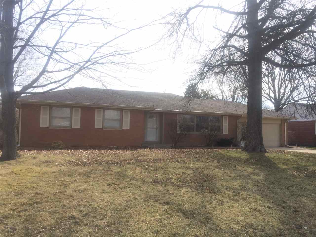 1900 North Winthrop Road Muncie, IN 47304 - Photo 1 of 15 Gallery Image 1