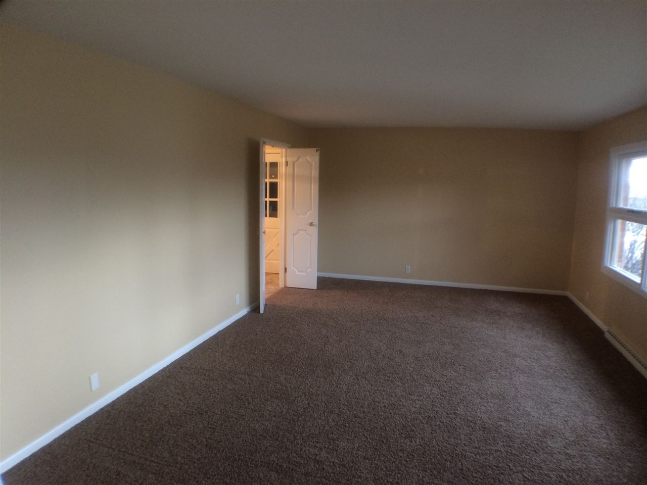 1900 North Winthrop Road Muncie, IN 47304 - Photo 2 of 15 Gallery Image 2