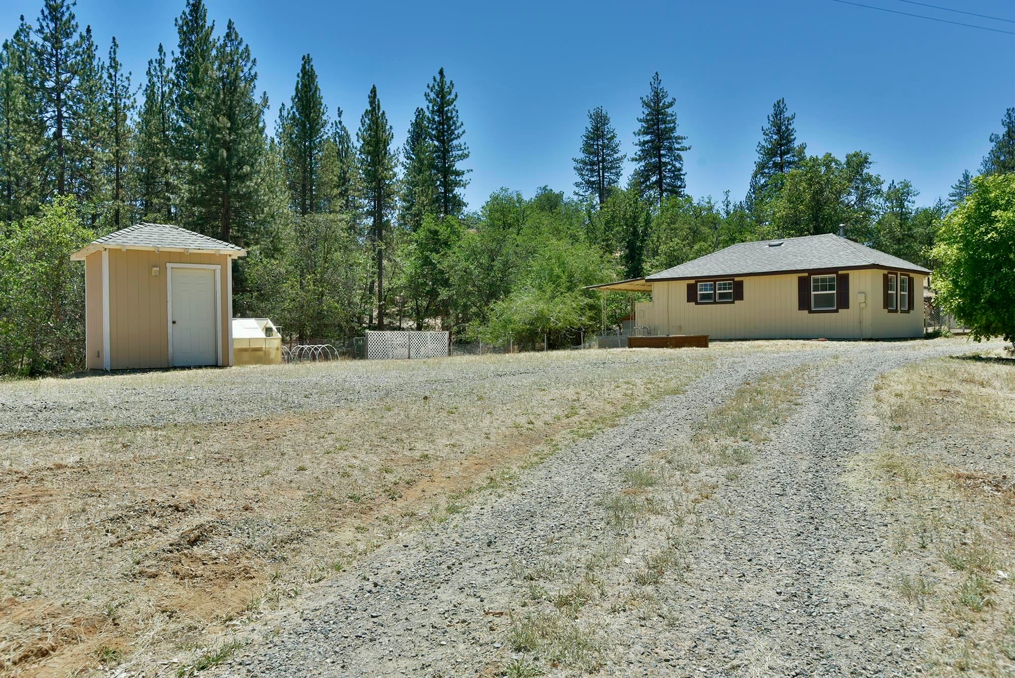 5524 Scott River Road Fort Jones, CA 96032 - Photo 17 of 50 Gallery Image 17