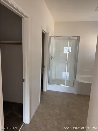 $1,875 | 5724 Port Douglas Court, Las Vegas, NV 89113
