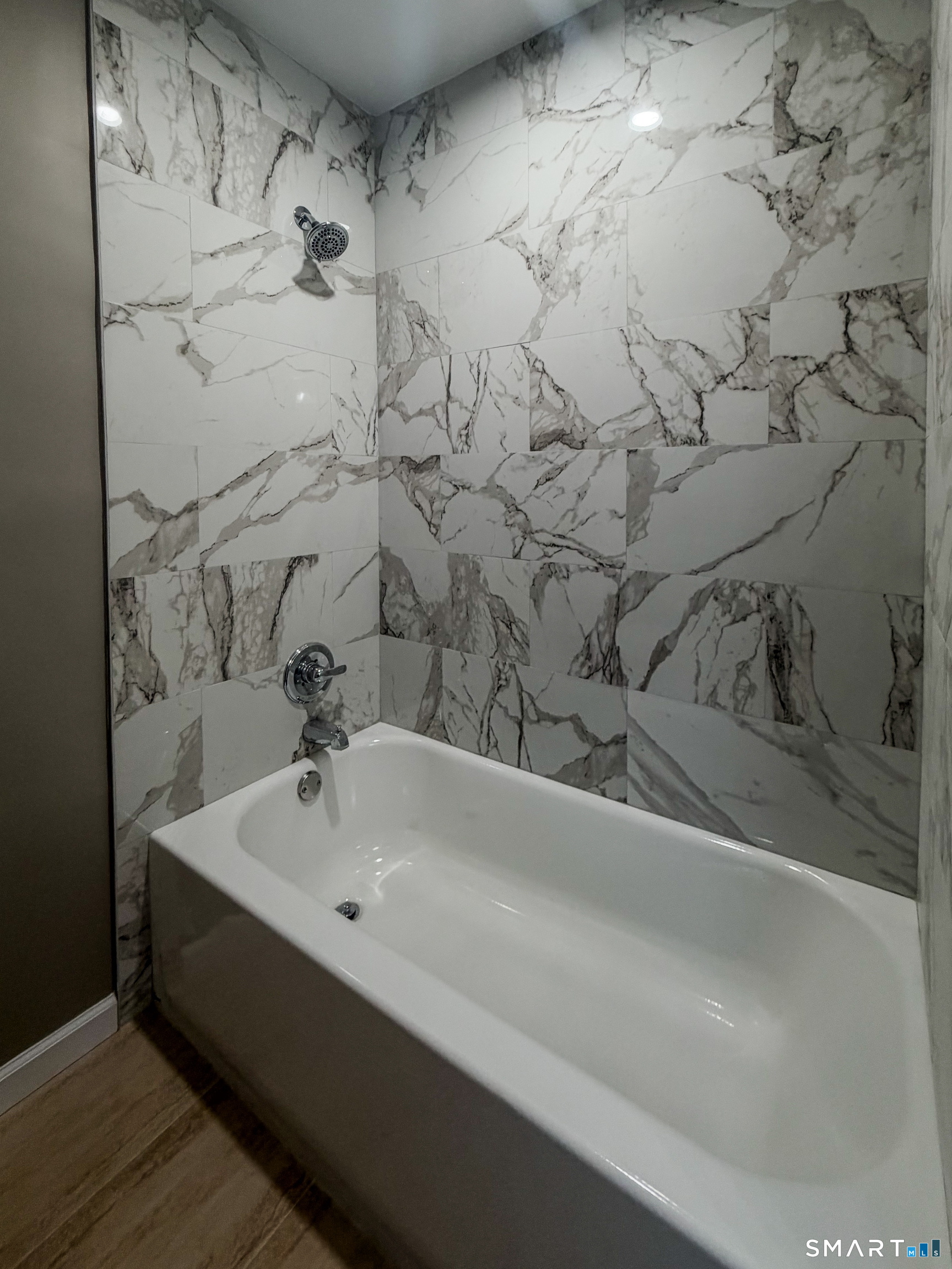 216 Cornwall Street Hartford, CT 06112 - Photo 23 of 38