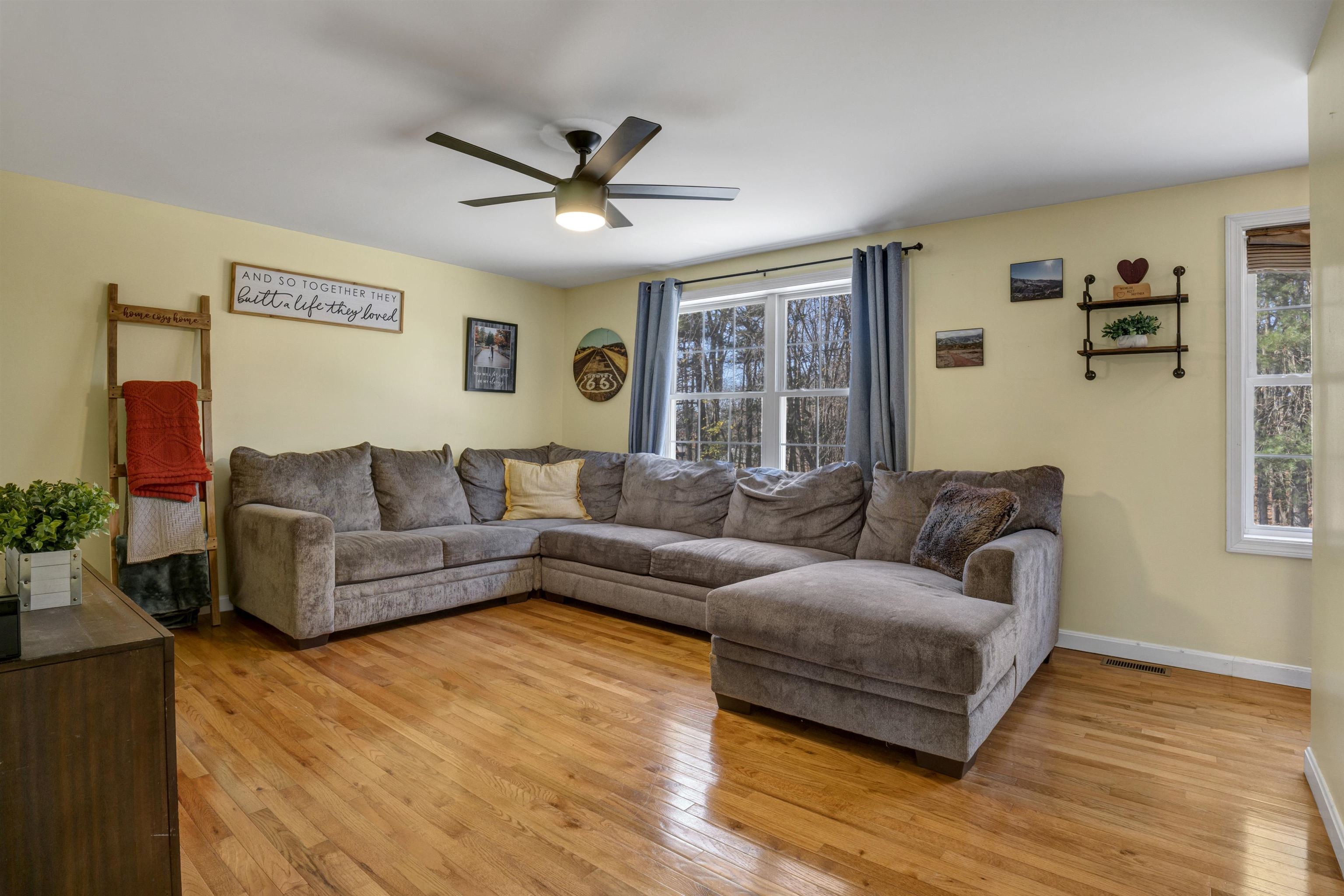 138 Exeter Road, Unit 14 Epping, NH 03042 - Photo 13 of 39