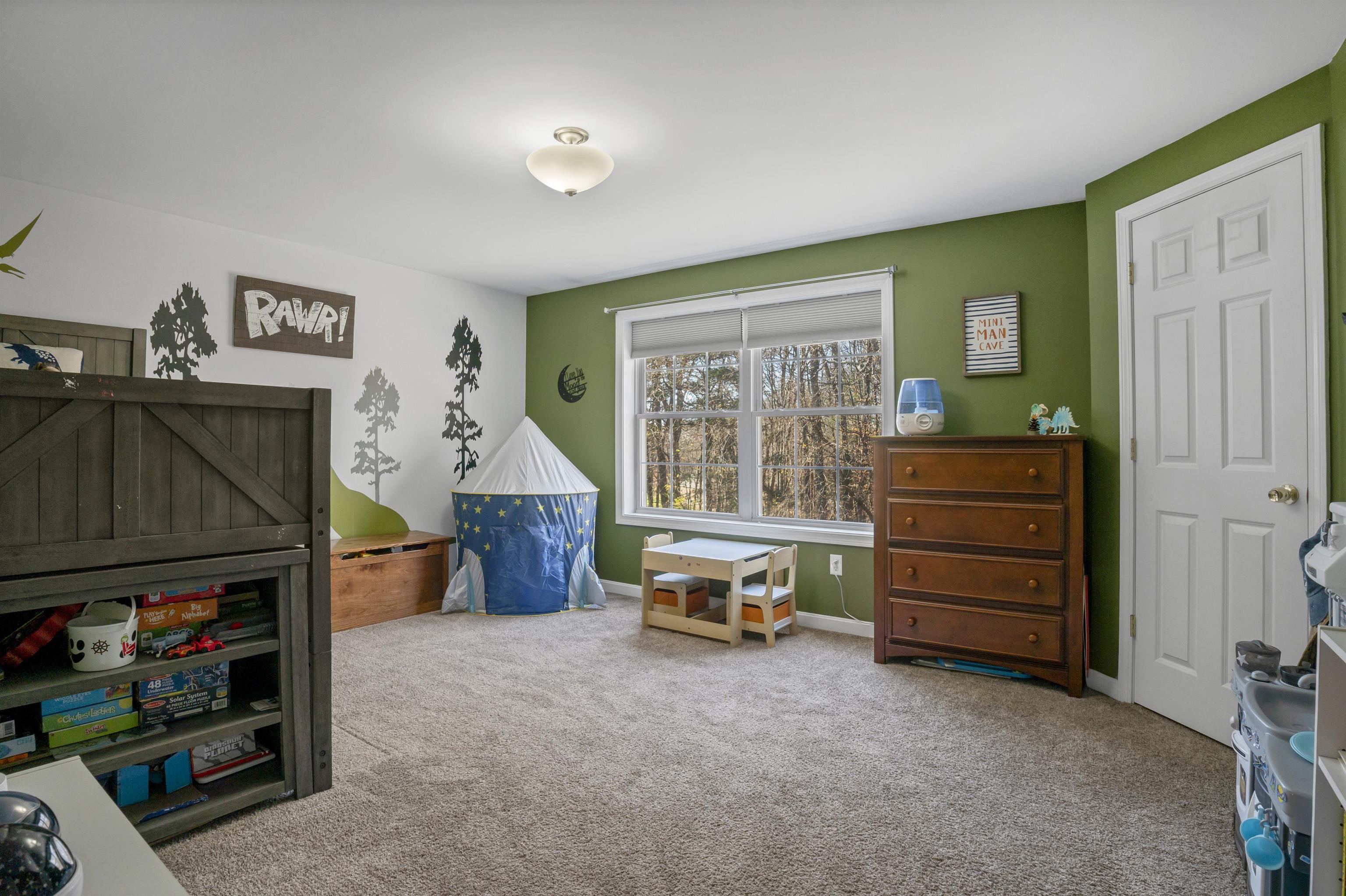 138 Exeter Road, Unit 14 Epping, NH 03042 - Photo 18 of 39