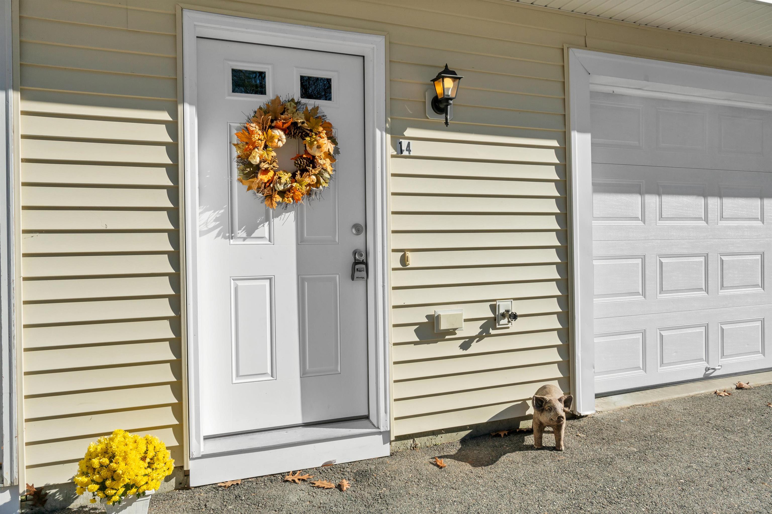 138 Exeter Road, Unit 14 Epping, NH 03042 - Photo 23 of 39