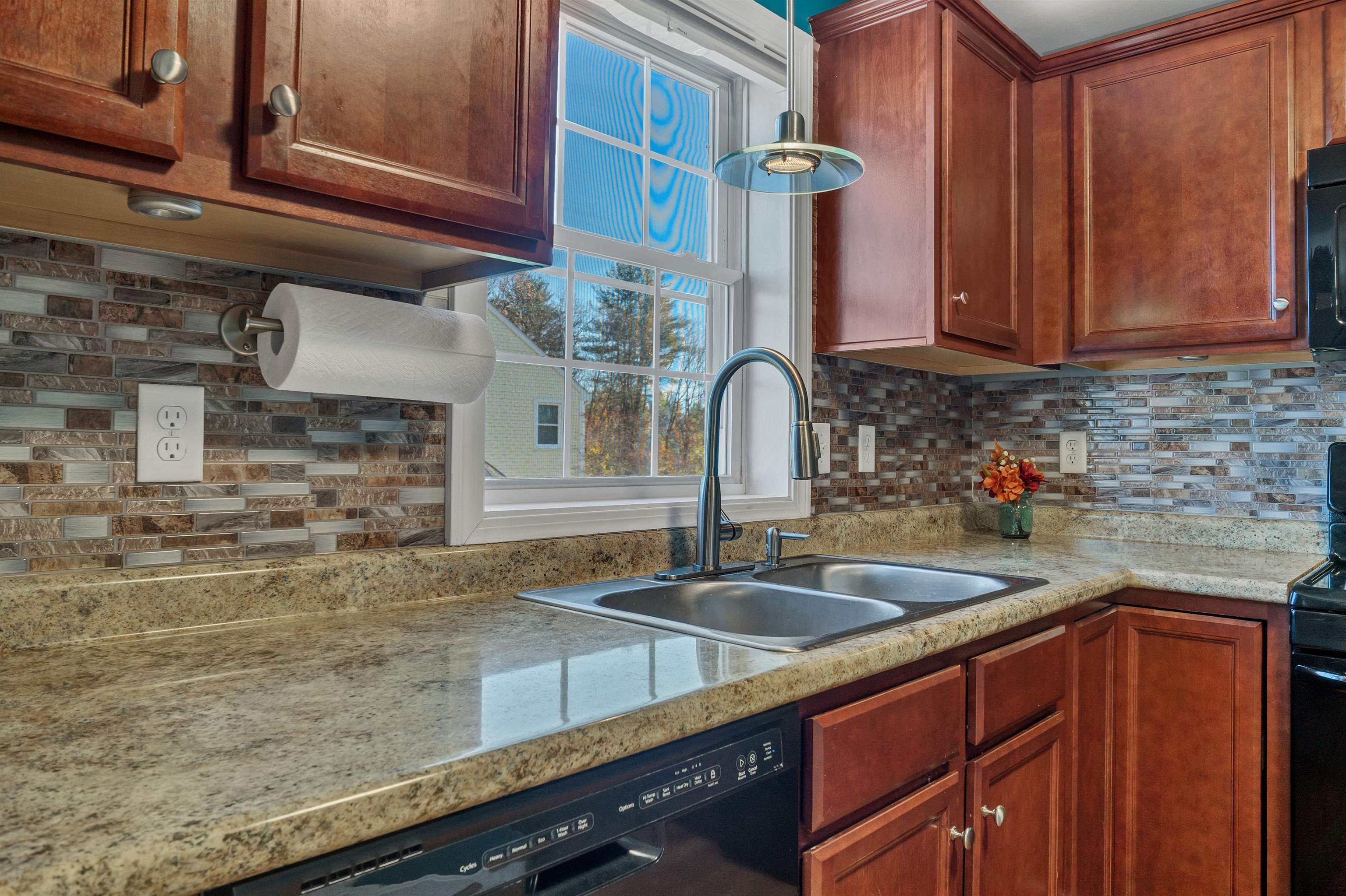 138 Exeter Road, Unit 14 Epping, NH 03042 - Photo 5 of 39