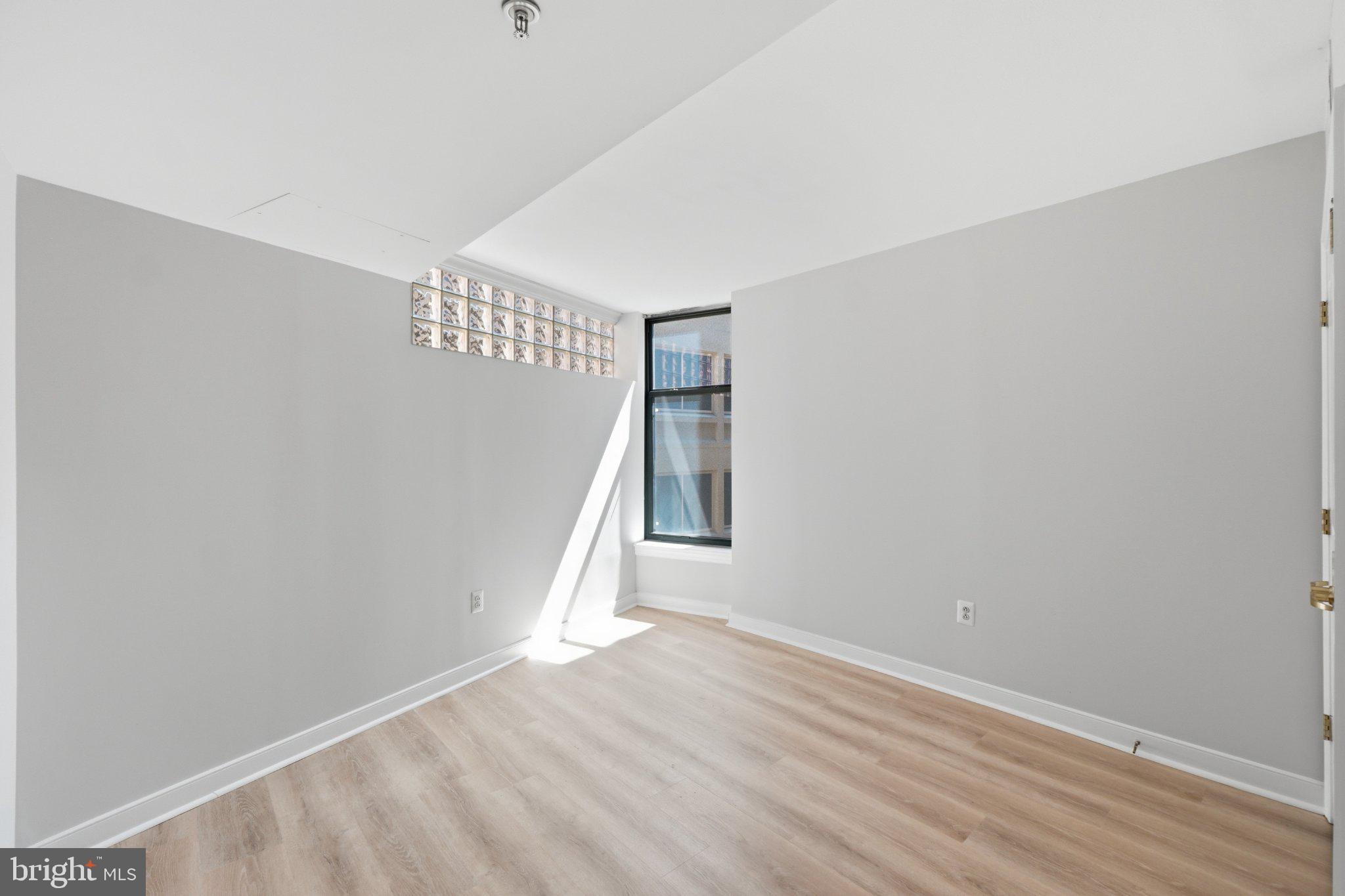 631 D Street Northwest, Unit 844 Washington, DC 20004 - Photo 13 of 23 Gallery Image 13