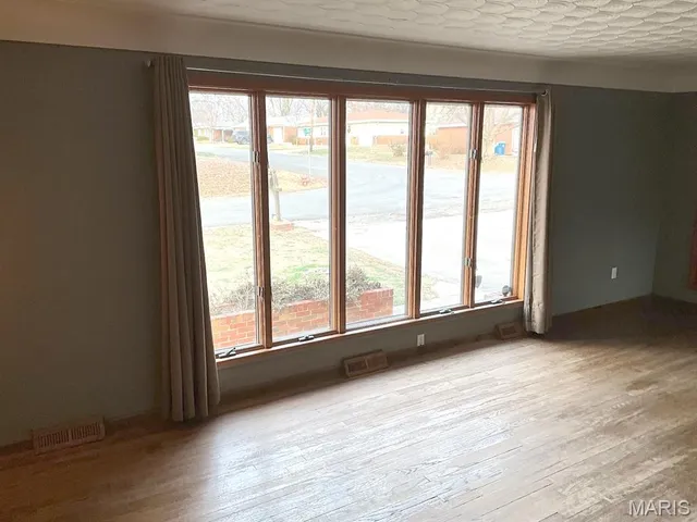 $259,000 | 24 Alta Street, Glen Carbon, IL 62034