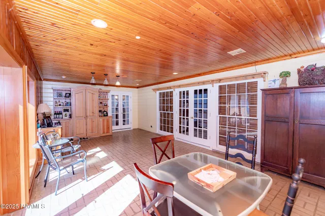 $245,000 | 320 North Morein Street, Ville Platte, LA 70586