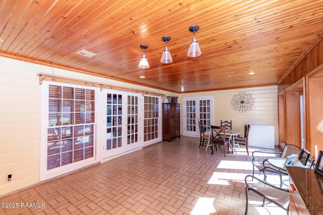 $245,000 | 320 North Morein Street, Ville Platte, LA 70586