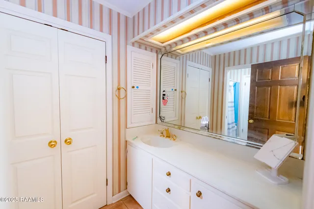 $245,000 | 320 North Morein Street, Ville Platte, LA 70586