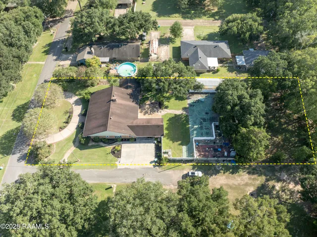 $245,000 | 320 North Morein Street, Ville Platte, LA 70586