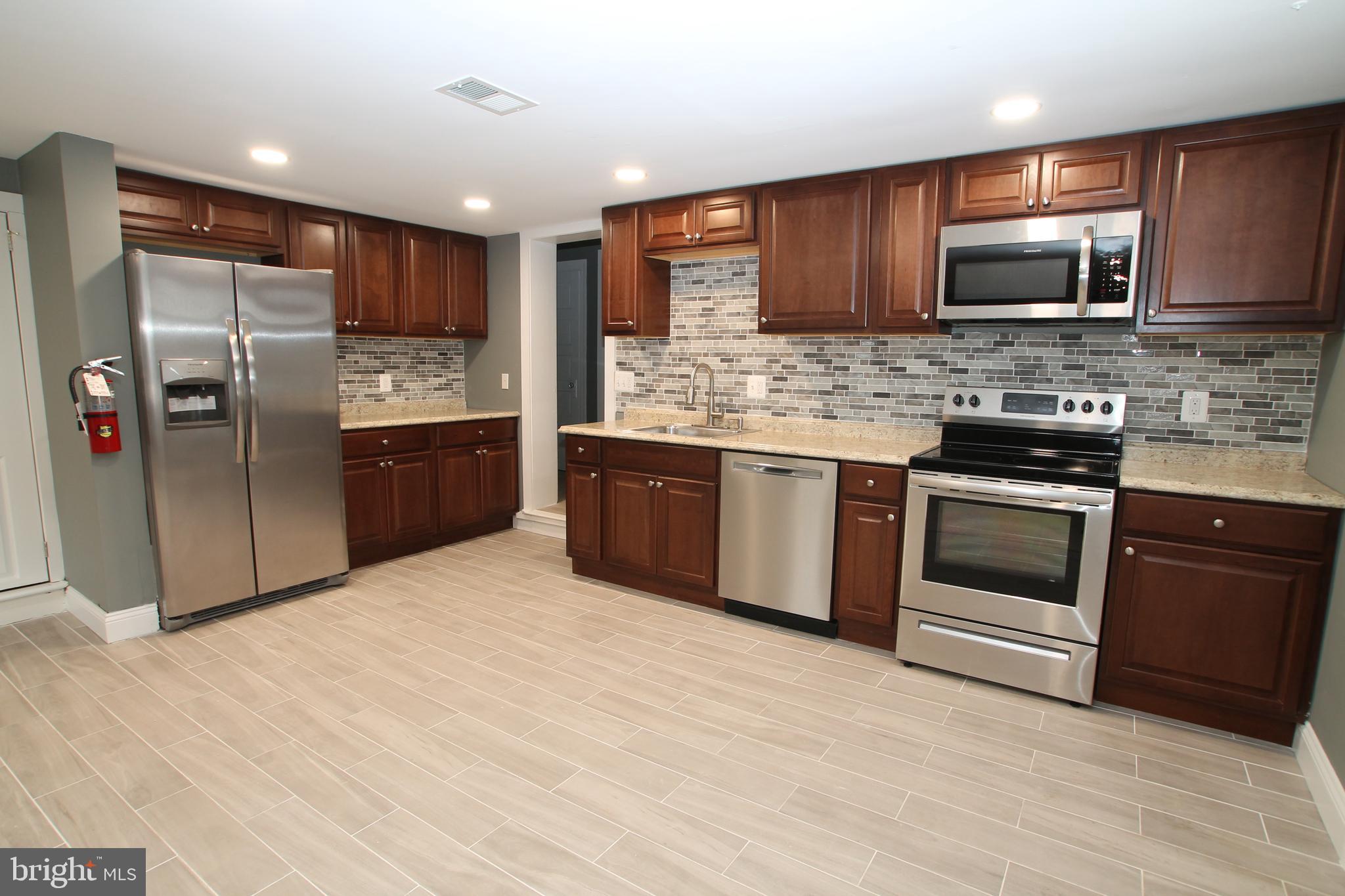 538 Durham Road, Unit B Newtown, PA 18940 - Photo 5 of 17