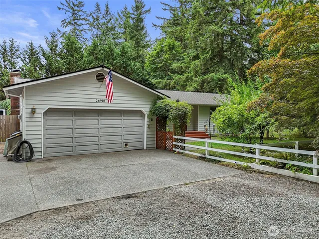 $815,000 | 26918 262nd Avenue Southeast, Ravensdale, WA 98051