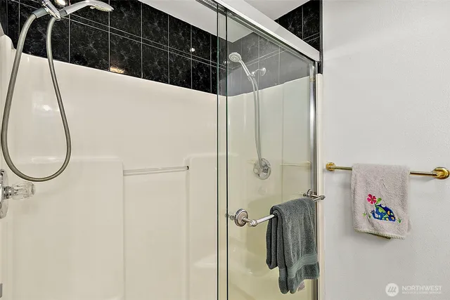 $835,000 | 26918 262nd Avenue Southeast, Ravensdale, WA 98051