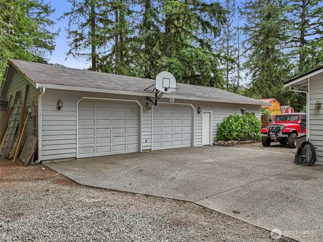 $835,000 | 26918 262nd Avenue Southeast, Ravensdale, WA 98051