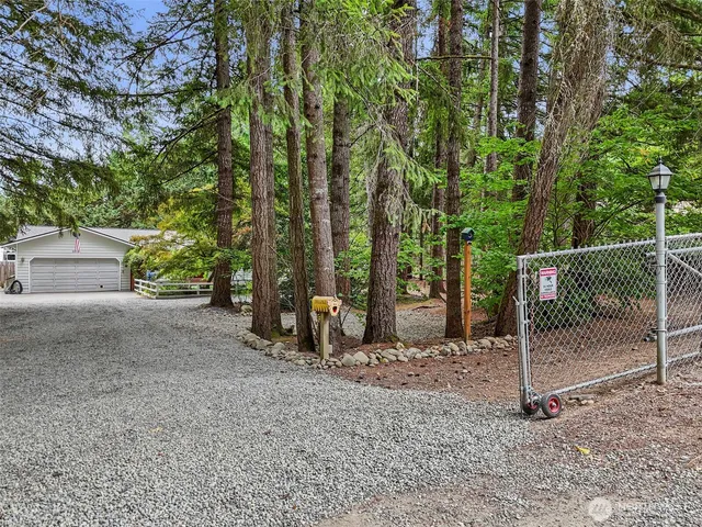 $835,000 | 26918 262nd Avenue Southeast, Ravensdale, WA 98051