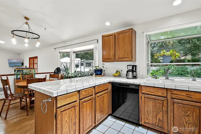 $835,000 | 26918 262nd Avenue Southeast, Ravensdale, WA 98051