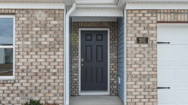 $289,000 | 201 Wood Street, La Grange, NC 28551